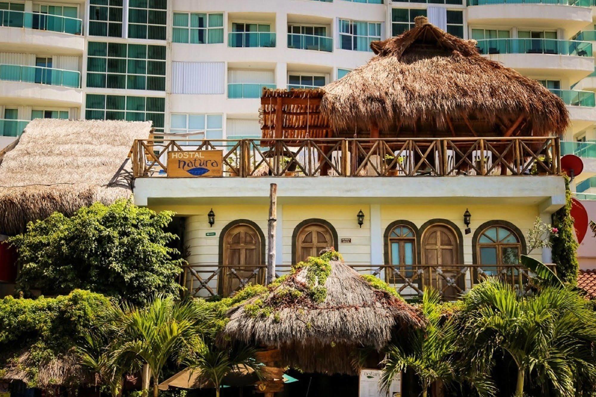 Hostel Natura Канкун Екстериор снимка