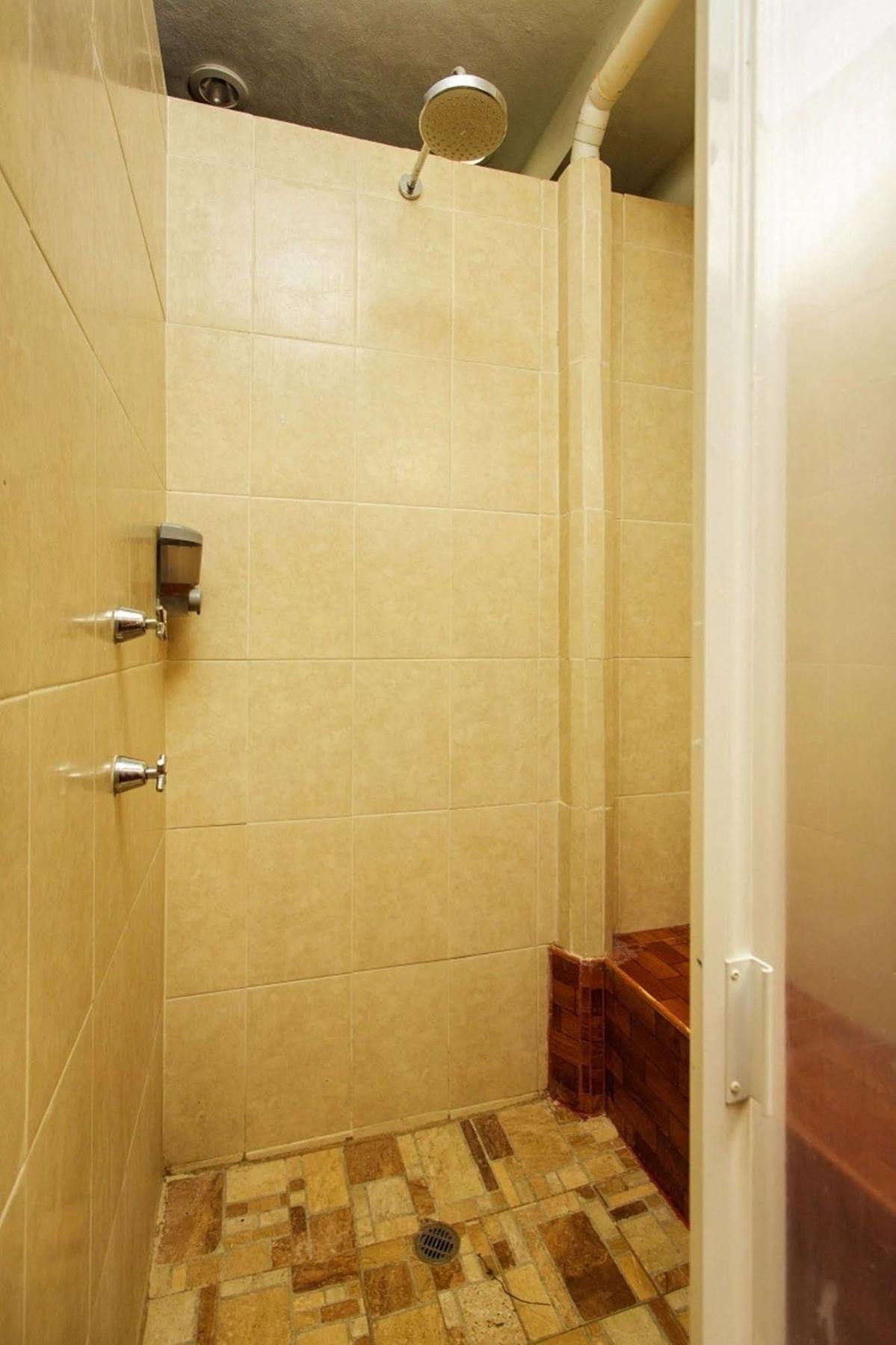 Hostel Natura Канкун Екстериор снимка