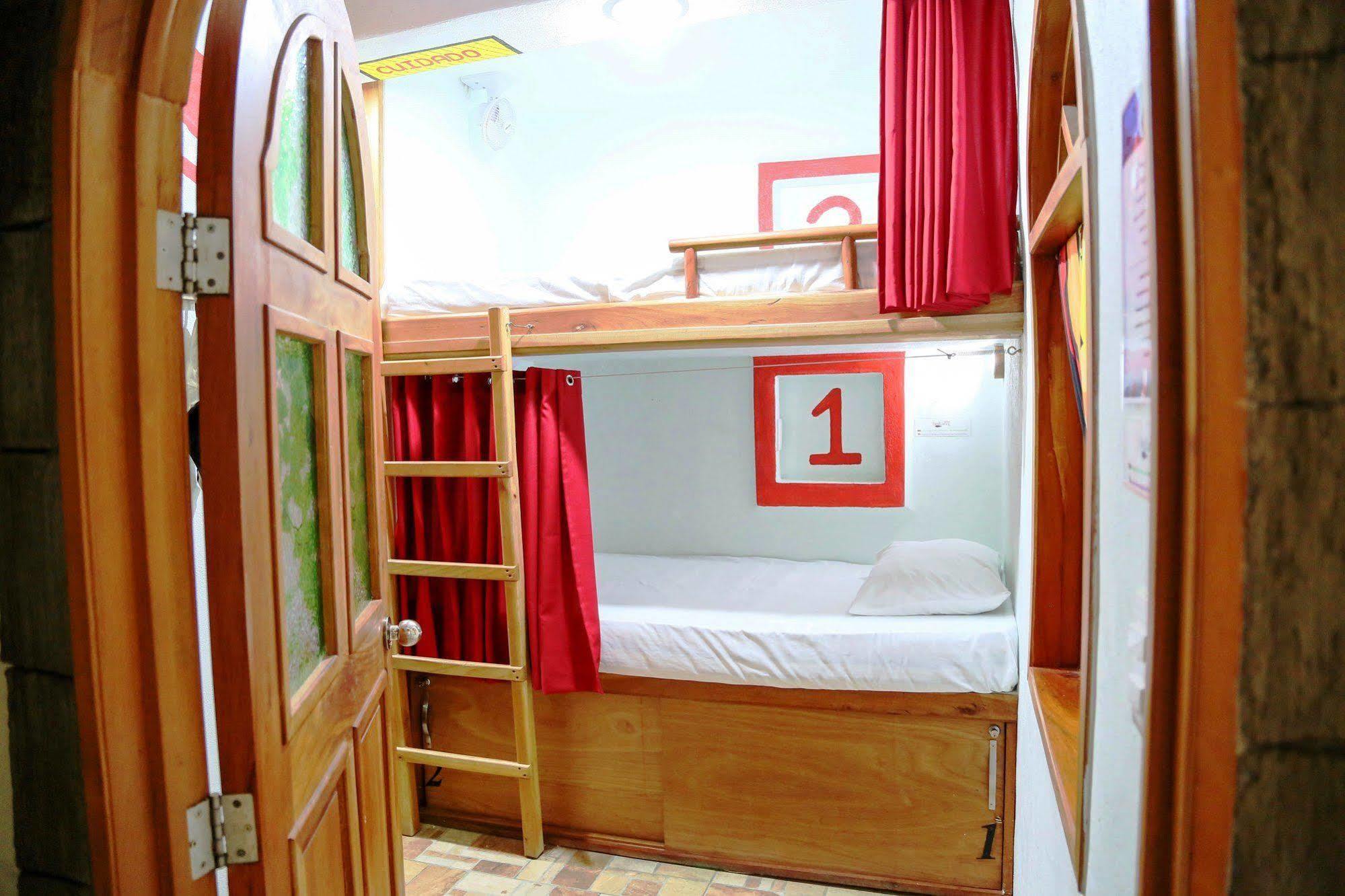 Hostel Natura Канкун Екстериор снимка